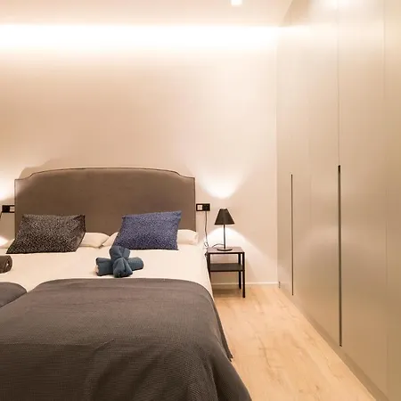 Moyua Luxe By Staynnapartments Апартаменти